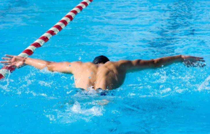 Новокузнечане стали победителями и призерами всероссийских соревнований по плаванию