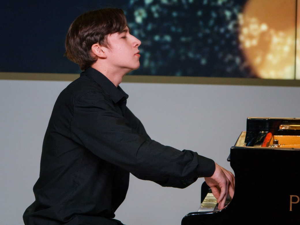 Юный пианист из КуZбасса стал лауреатом VI Всероссийского конкурса «Созвездие»