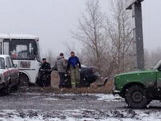 20140324 0007А.Г.Тулеев передал в правоохранительные органы материалы по факту ДТП с участием маршрутки 