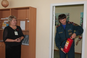 Проверки школ продолжаются