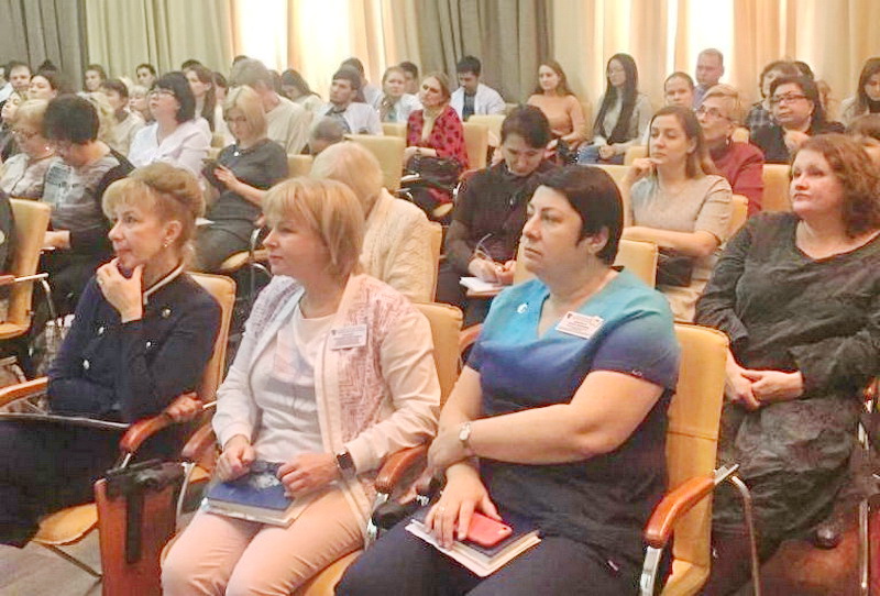 Новые методы сохранения женского здоровья обсуждают врачи на научно-практической конференции 