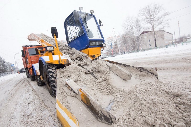 За два месяца зимнего сезона в Кузбассе вывезли более 860 тысяч кубометров снега