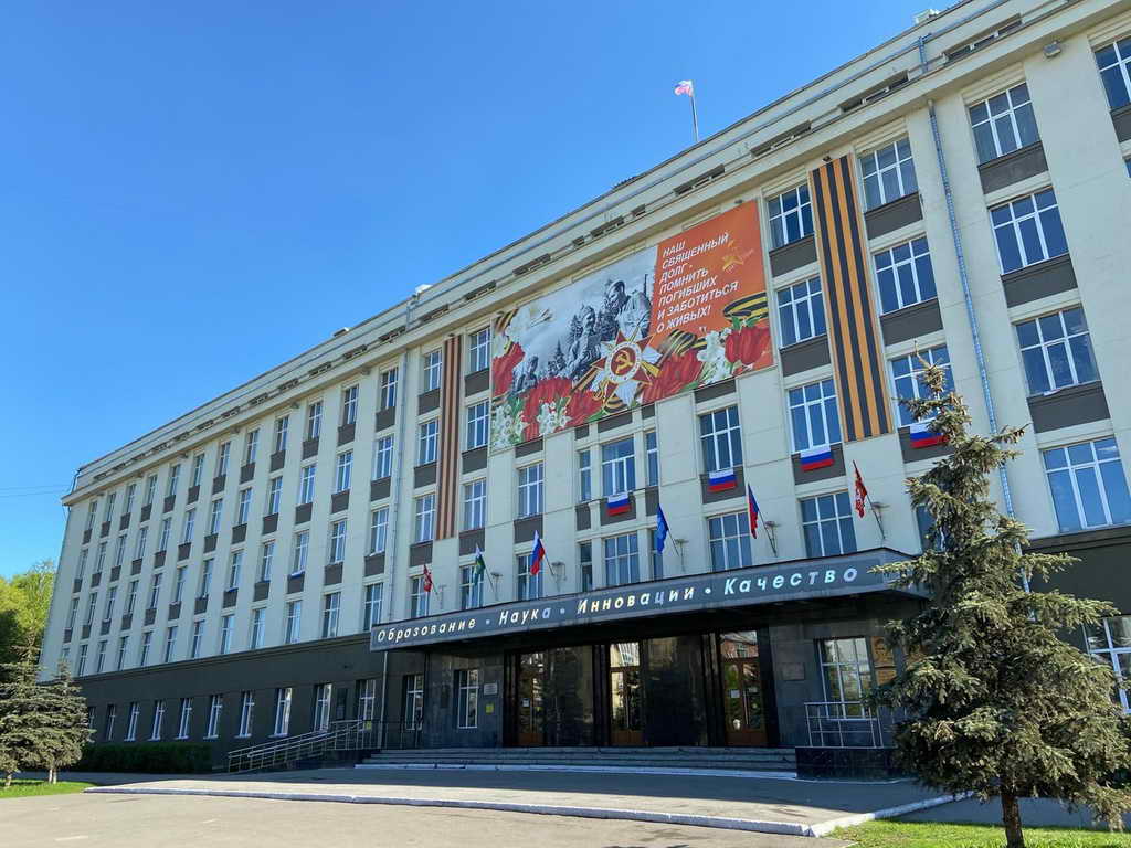 Елена Пахомова: «СибГУ должен стать центром подготовки специалистов для промышленности юга Кузбасса»