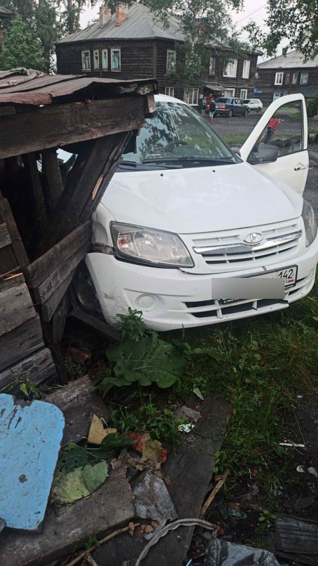 В Анжеро-Судженске инспекторы ГИБДД задержали подозреваемого в угоне автомобиля В Анжеро-Судженске инспекторы ГИБДД задержали подозреваемого в угоне автомобиля