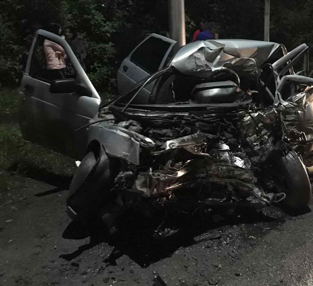 В Кемерове полицейские устанавливают обстоятельства ДТП, в результате которого погиб человек В Кемерове полицейские устанавливают обстоятельства ДТП, в результате которого погиб человек