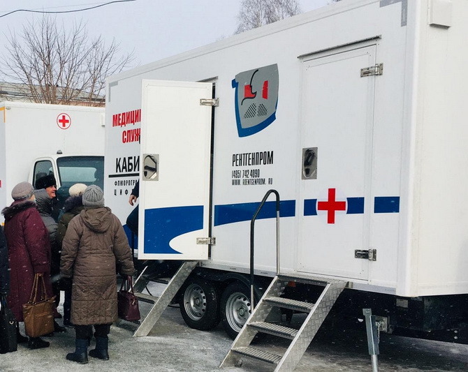 В Березовском начал работу «поезд здоровья»