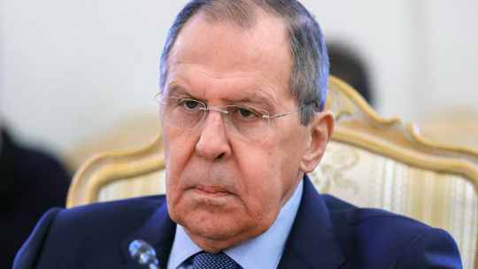 Лавров: Россия открыта к сотрудничеству с Западом, но не будет выступать с инициативами Лавров: Россия открыта к сотрудничеству с Западом, но не будет выступать с инициативами