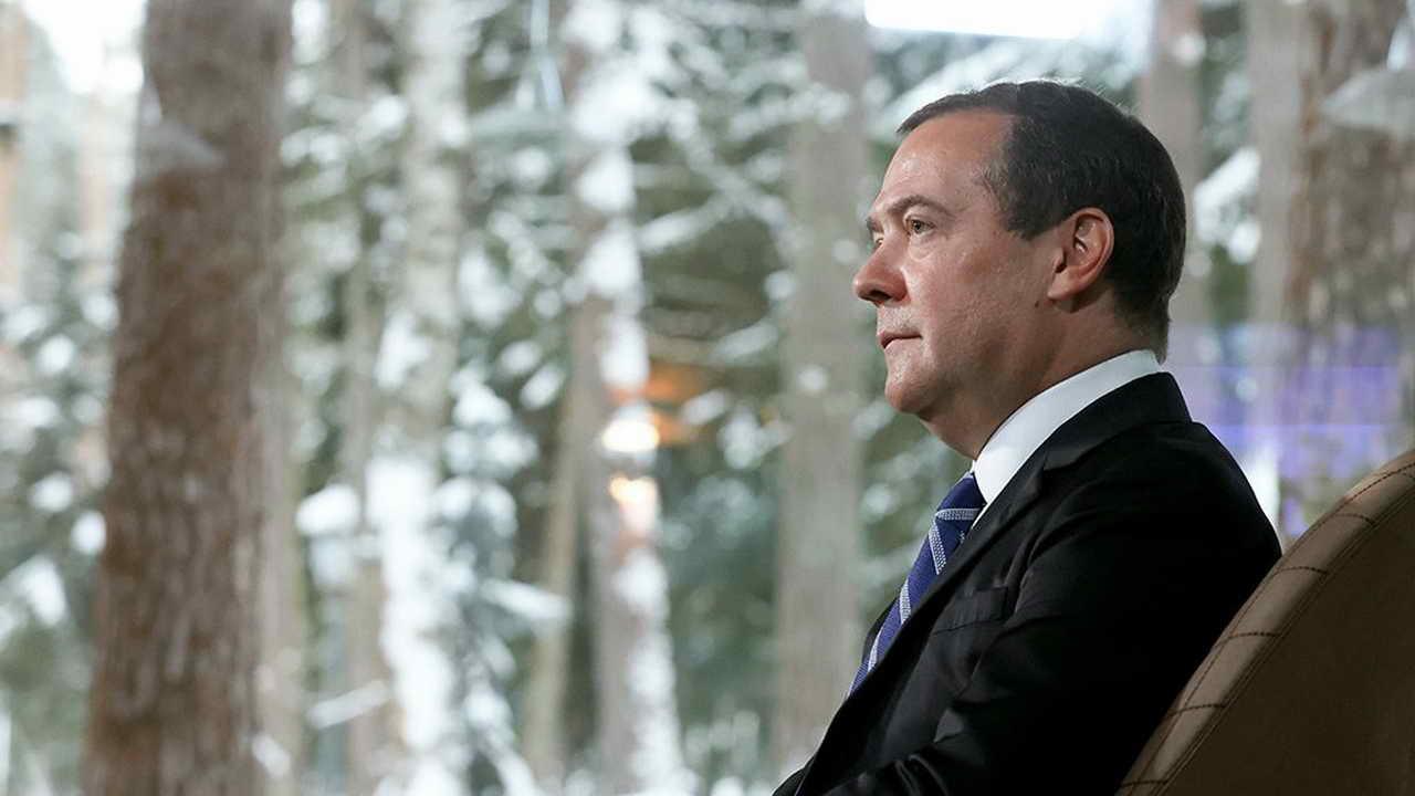 Медведев рассказал о ключевых проблемах