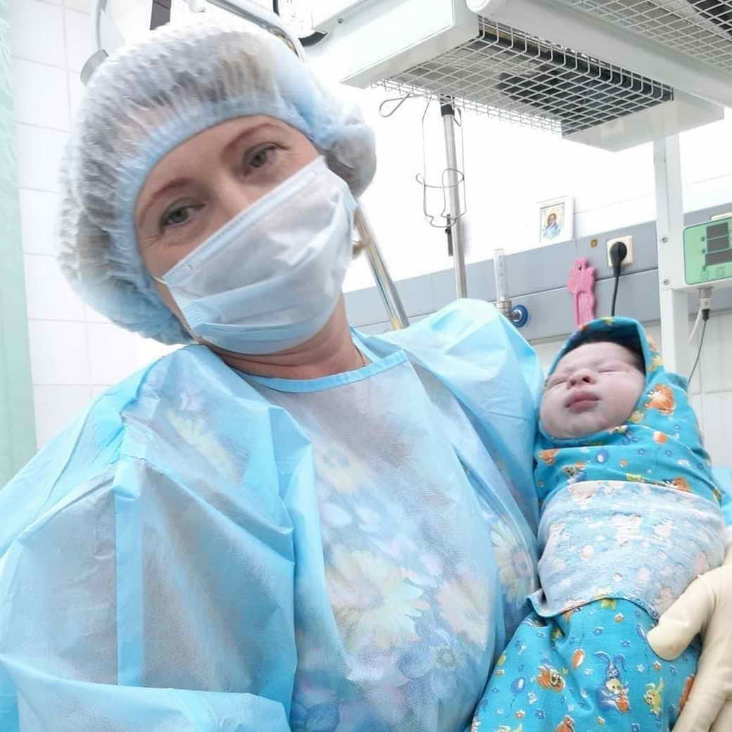 В Международный женский день в КуZбассе родились 45 детей