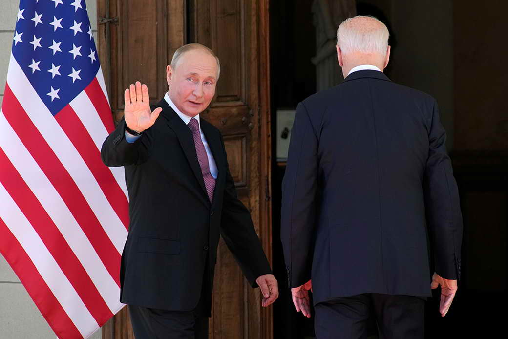 В Кремле ответили на обвинения Байдена в адрес Путина