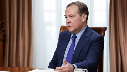 Медведев назвал выгоду США от военной операции на Украине Медведев назвал выгоду США от военной операции на Украине