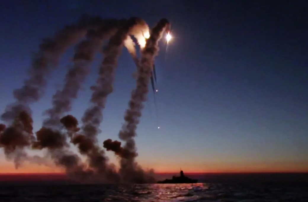 Ракеты «Калибр» уничтожили арсенал украинских войск в Черниговской области