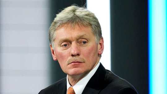 Песков назвал высказывания британского министра обороны о Путине хамством Песков назвал высказывания британского министра обороны о Путине хамством