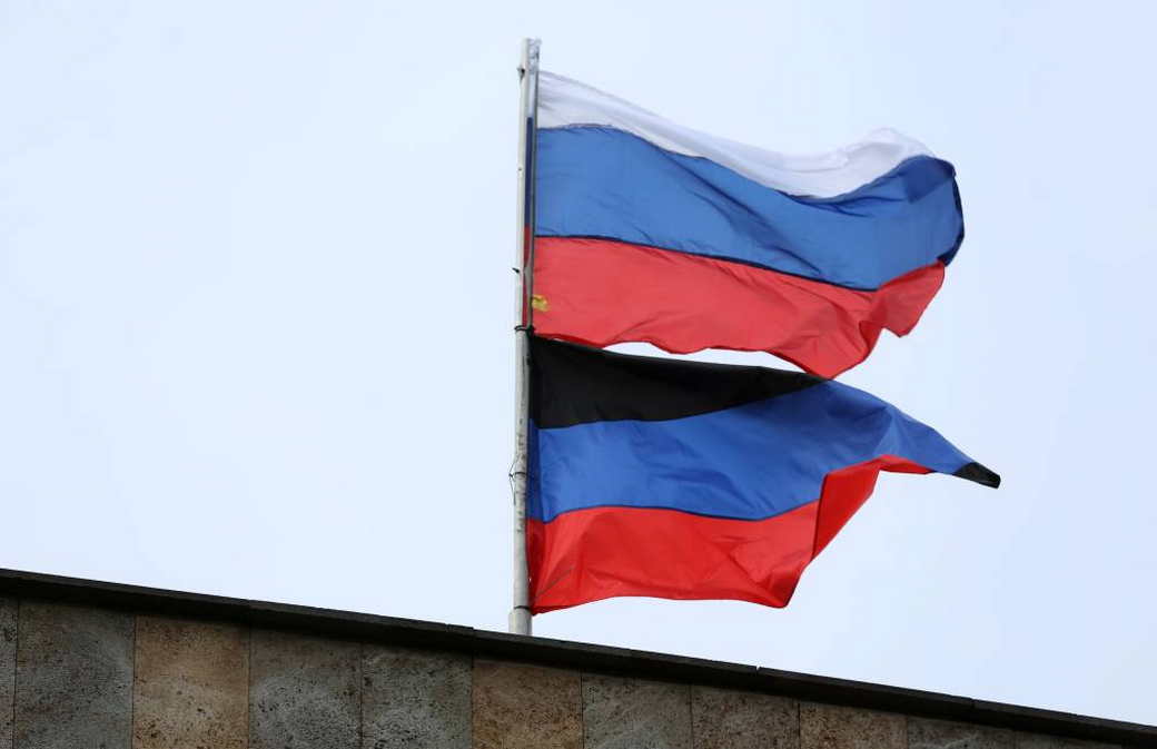 ДНР компенсирует нехватку учителей добровольцами из России ДНР компенсирует нехватку учителей добровольцами из России