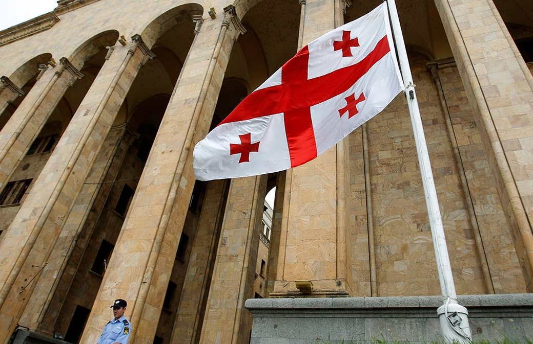 Российские туристы не угрожают безопасности Грузии, заявил глава СГБ