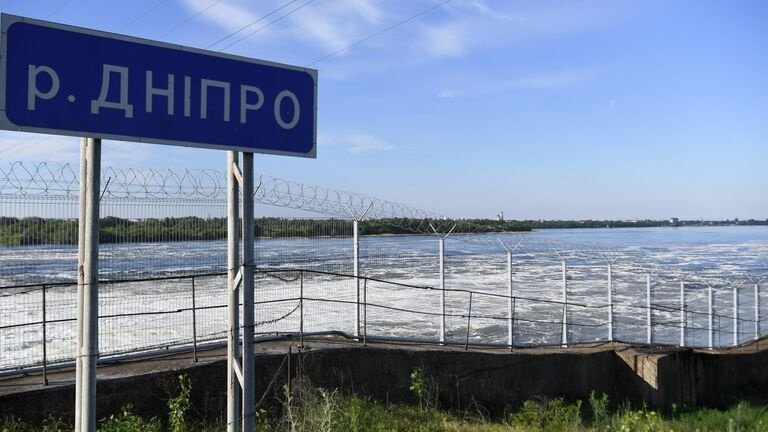 Снаряд ВСУ попал в шлюз при обстреле Каховской ГЭС
