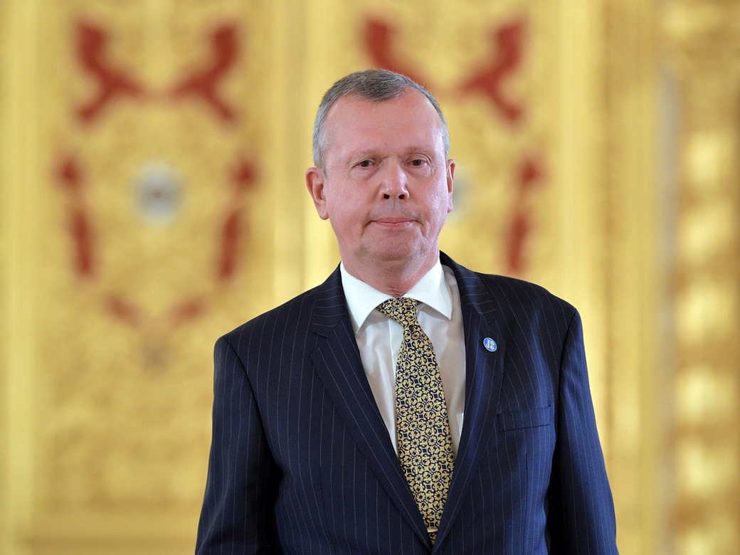 Россия понижает дипломатический уровень с Эстонией