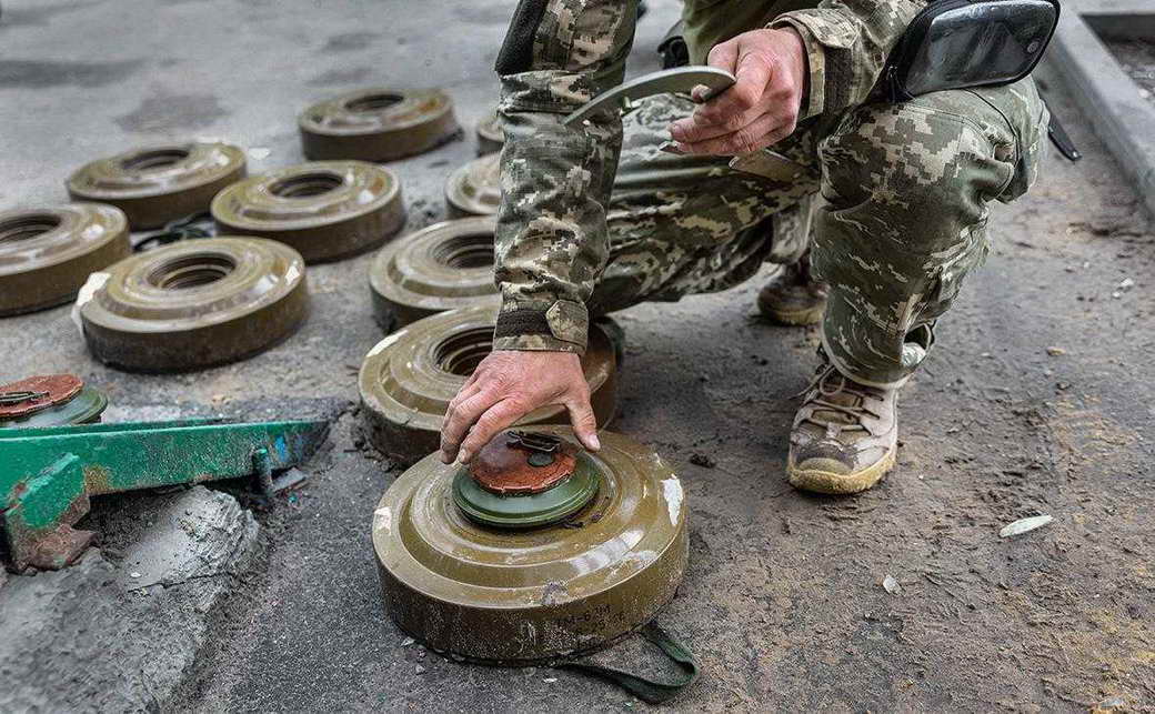 Украина расширит заминированную полосу вдоль границ с Россией и Белоруссией