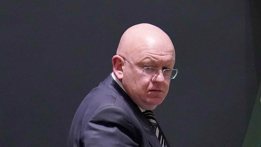 Небензя возмутился решением МУС об «аресте» Путина