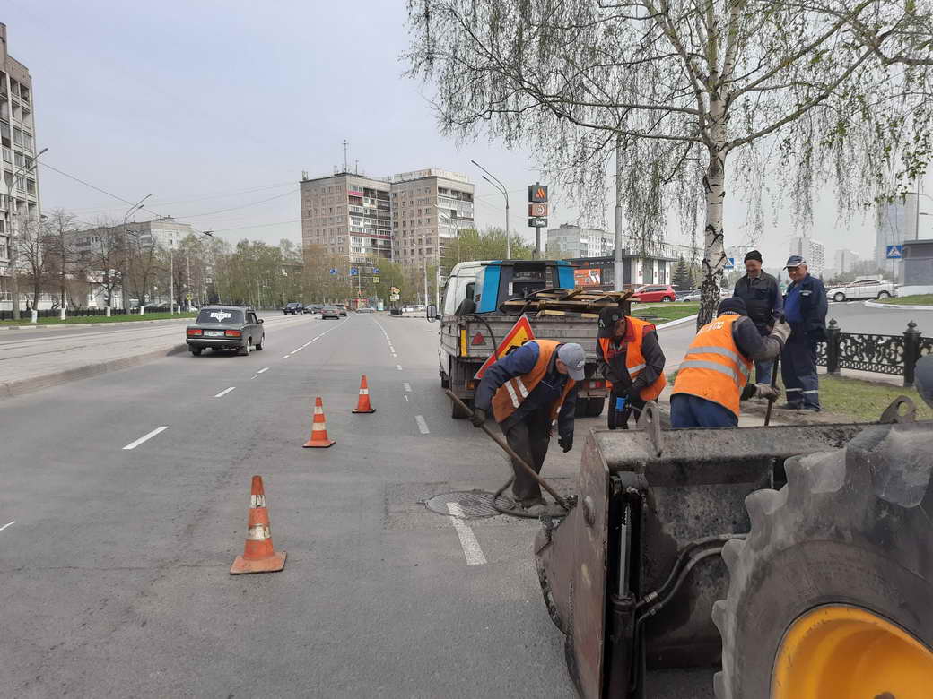 Сергей Цивилев поручил устранить выявленные на дорогах КуZбасса дефекты до 1 июля