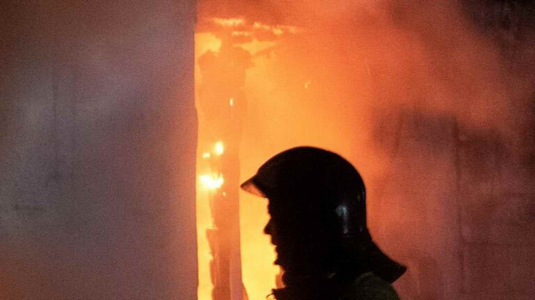 Площадь пожара в покрасочном цехе в Тольятти выросла до 6000 «квадратов»