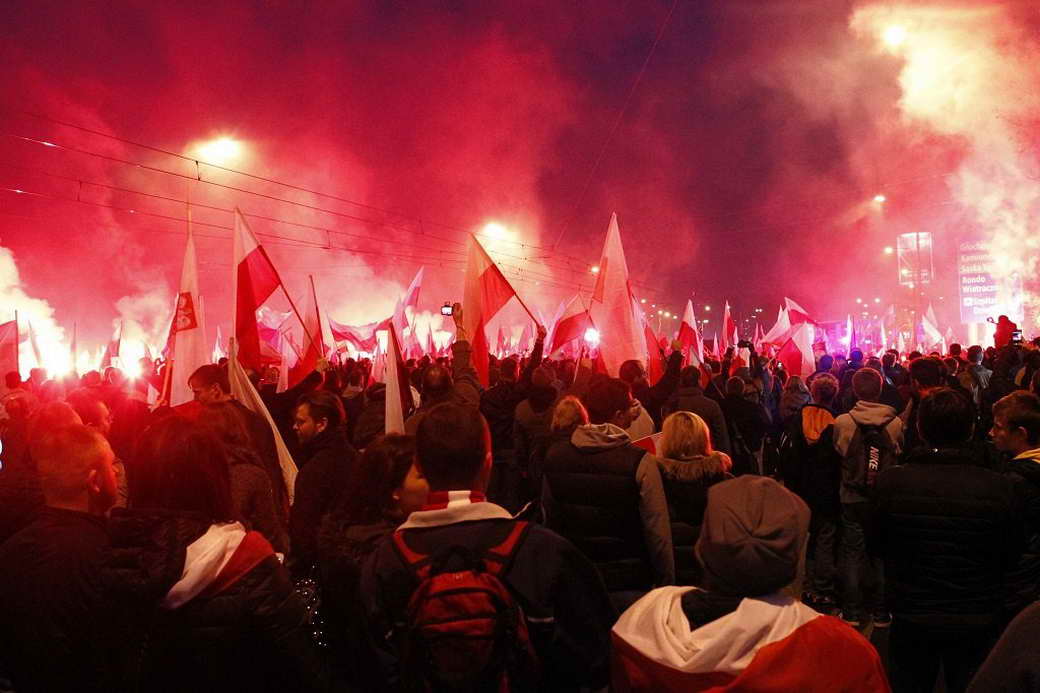 Польша призвала Зеленского извиниться за Волынскую резню