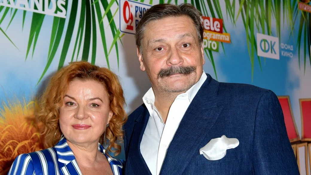 Кучера заявил, что жена испортила карьеру покинувшему РФ Дмитрию Назарову