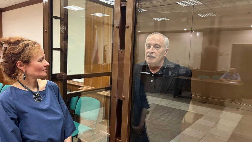 Суд приговорил физика Голубкина к 12 годам колонии за госизмену