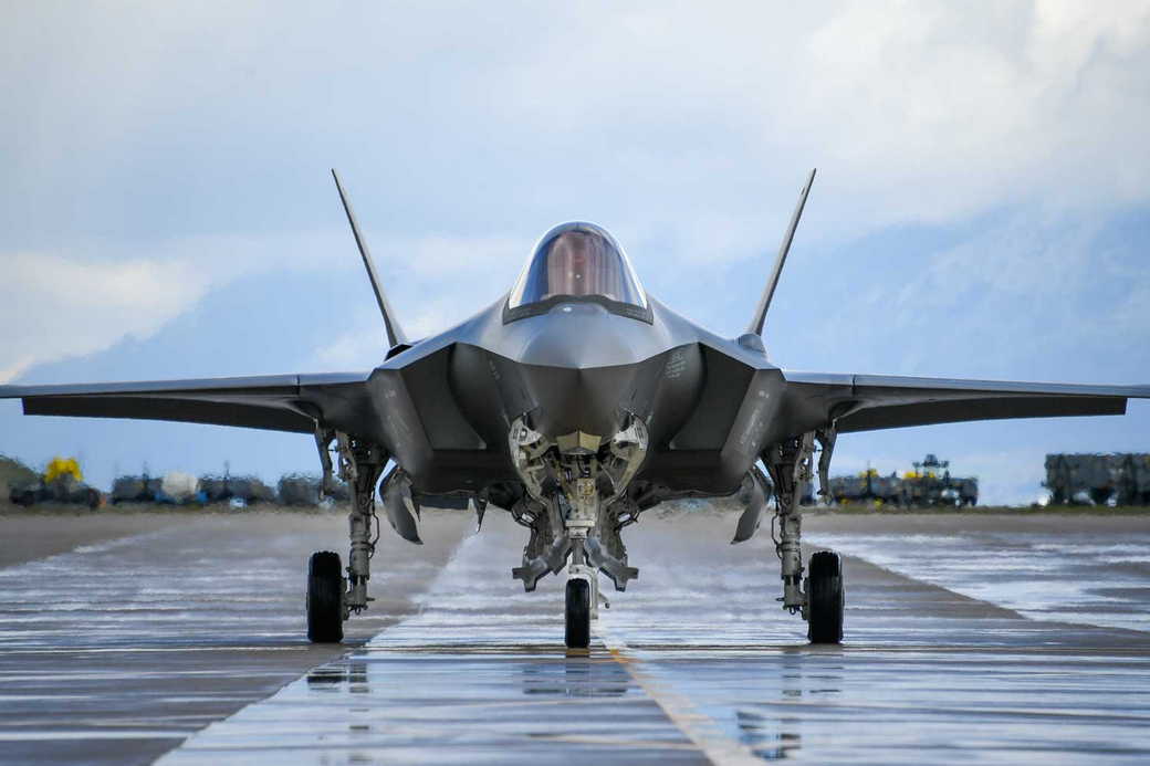 СМИ: Пентагон может заблокировать поставку 80 истребителей F-35