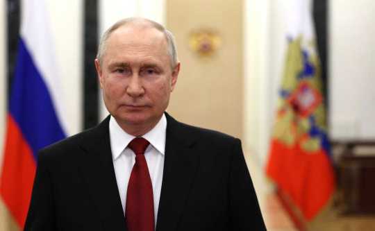 Путин поблагодарил силовиков за проделанную работу за последние дни Путин поблагодарил силовиков за проделанную работу за последние дни
