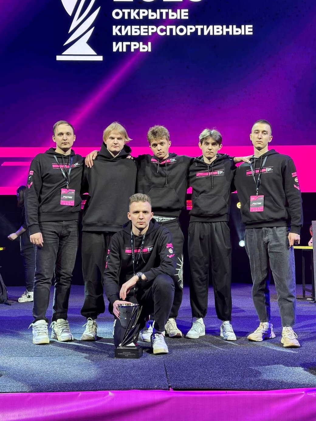 Кузбассовцы вошли в число победителей международных Открытых киберспортивных игр — 2023