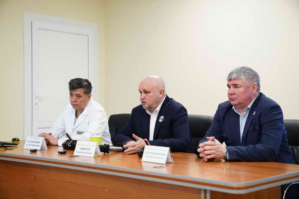 Сергей Цивилев взял под личный контроль ремонт больницы в Междуреченске