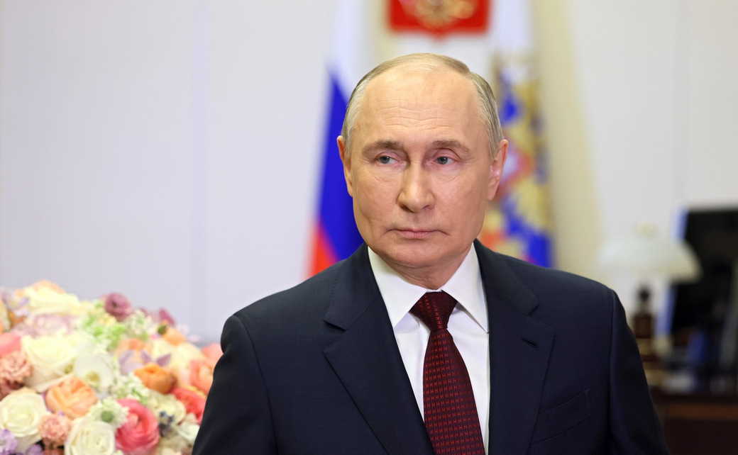 Видеообращение Владимира Путина по случаю Международного женского дня
