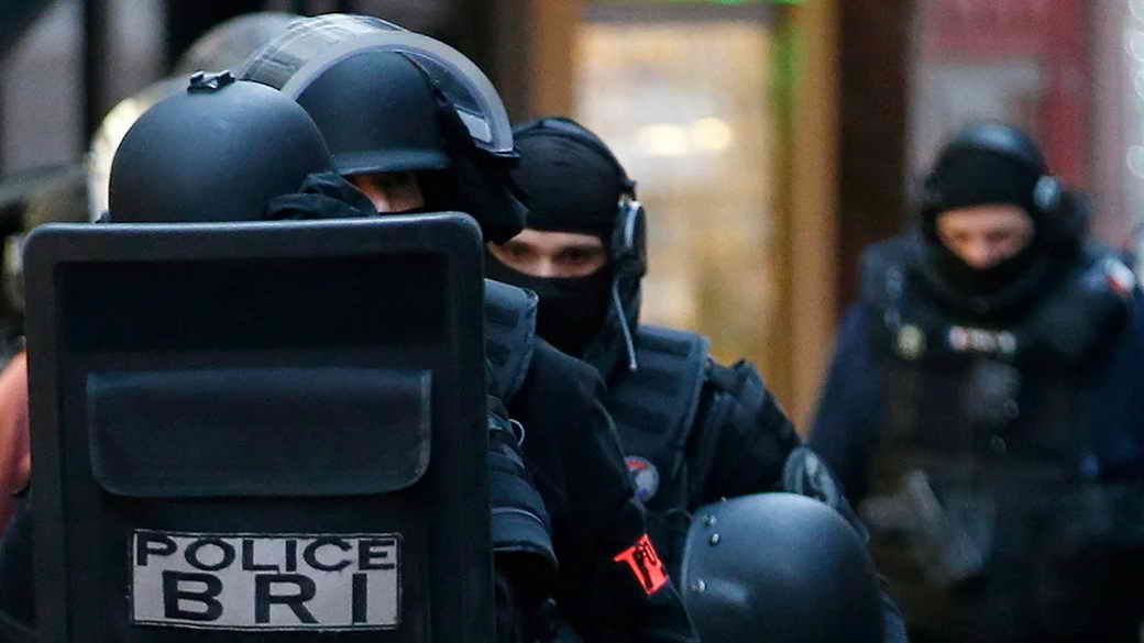Во Франции ввели наивысший уровень террористической опасности