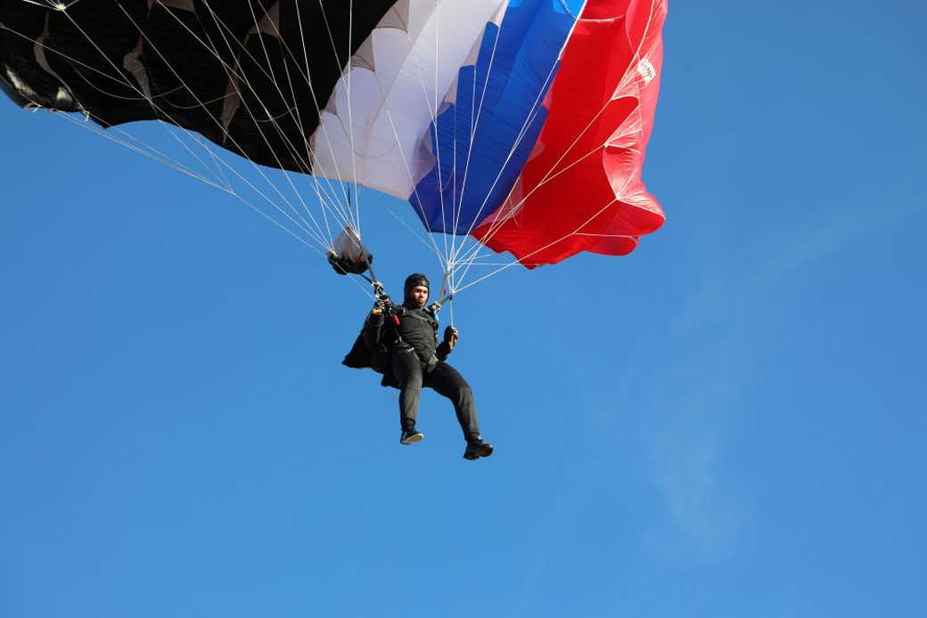 Чемпионат и первенство России по парашютному спорту стартовали в КуZбассе