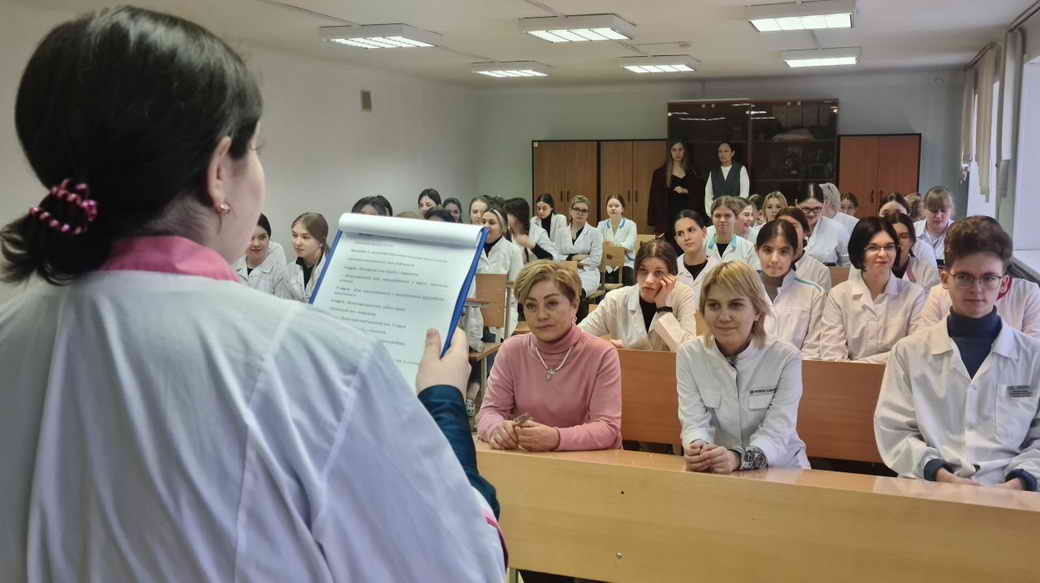 Сергей Цивилев: в КуZбассе расширили перечень мер поддержки для медицинских работников и студентов Сергей Цивилев: в КуZбассе расширили перечень мер поддержки для медицинских работников и студентов