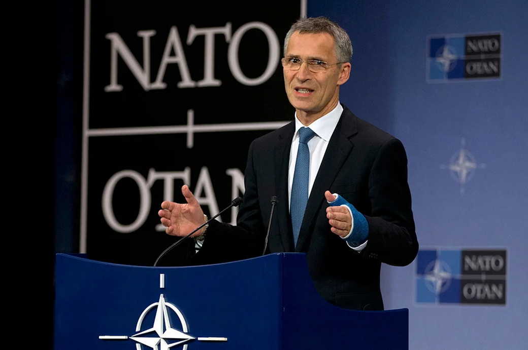 Столтенберг: США не опоздали с помощью Украине, но ее задержка имеет последствия