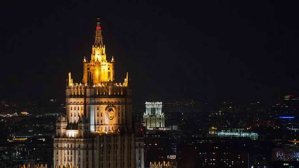 В МИД прокомментировали слова Кэмерона о праве Украины на удары по России