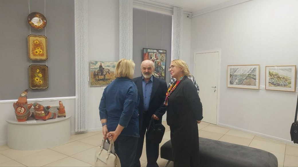 Выставка «КуZбасс — Донбасс за Родину» открылась в Кемерове