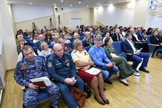 В КуZбассе обсудили организацию детского отдыха на летних каникулах