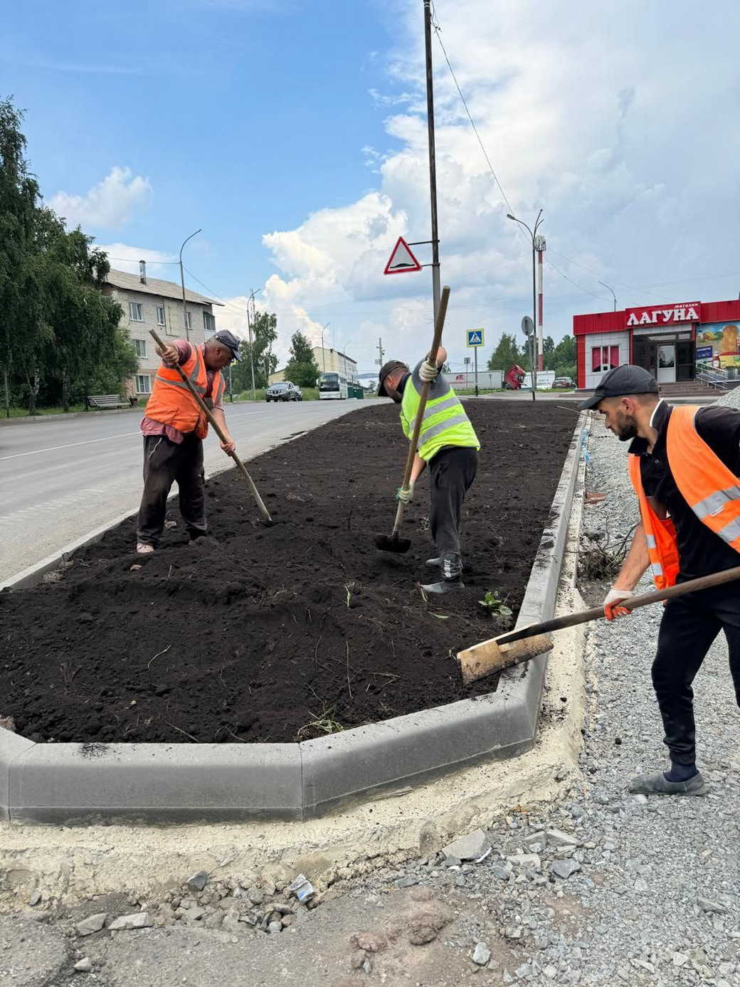 Более 75 км дорог отремонтируют в Кузбассе за счет областной субсидии Более 75 км дорог отремонтируют в Кузбассе за счет областной субсидии