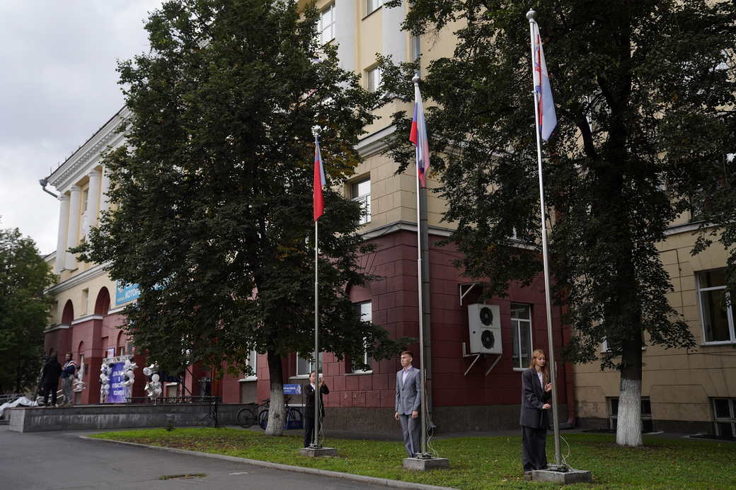 Около 55 тысяч студентов сегодня приступили к обучению в кузбасских вузах Около 55 тысяч студентов сегодня приступили к обучению в кузбасских вузах