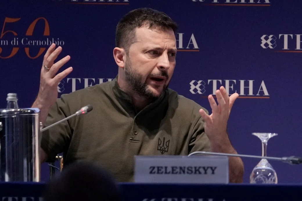 Зеленский заявил, что не давал полномочий для переговоров с Россией