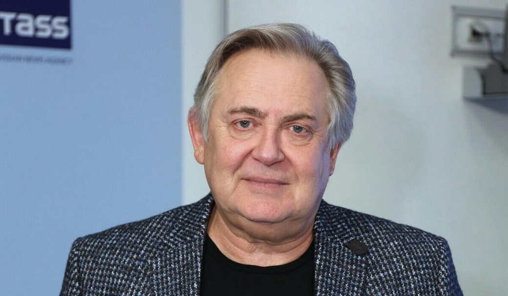 Юрий Стоянов признался, что иногда любит проучать телефонных мошенников