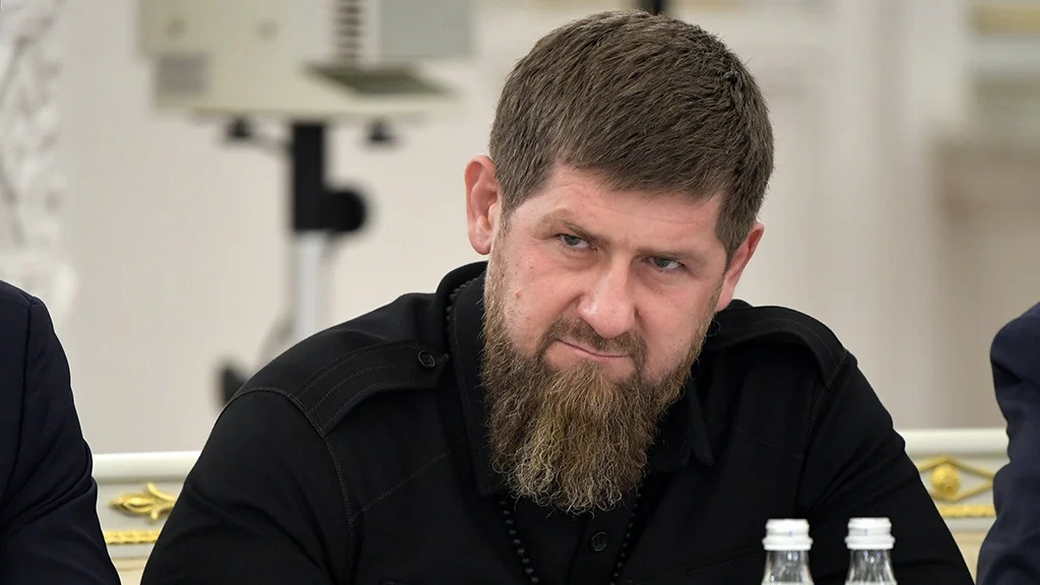 Кадыров пообещал отомстить за раненных при ударе ВСУ по казармам в Грозном