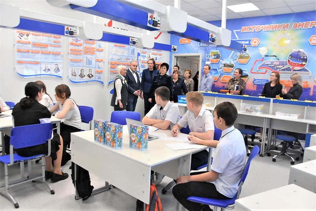 В Прокопьевском округе после ремонта открылись два образовательных учреждения В Прокопьевском округе после ремонта открылись два образовательных учреждения