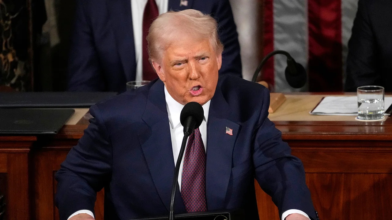 Трамп назвал очень сильной позицию РФ в военном плане в отношении ВСУ