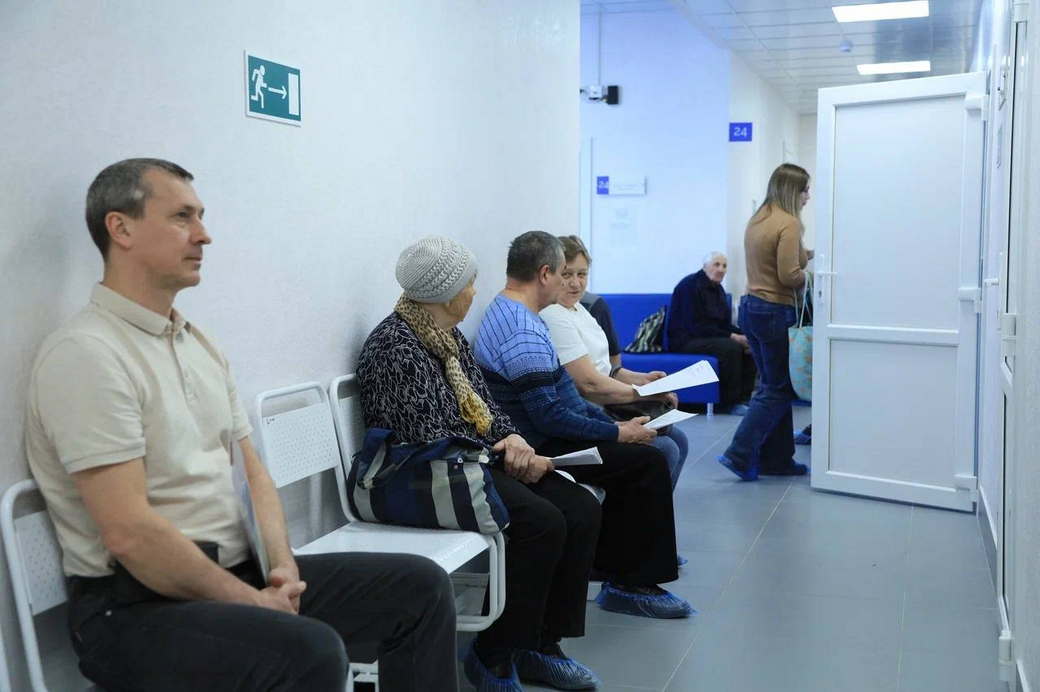 В Новокузнецке после капитального ремонта открылась поликлиника