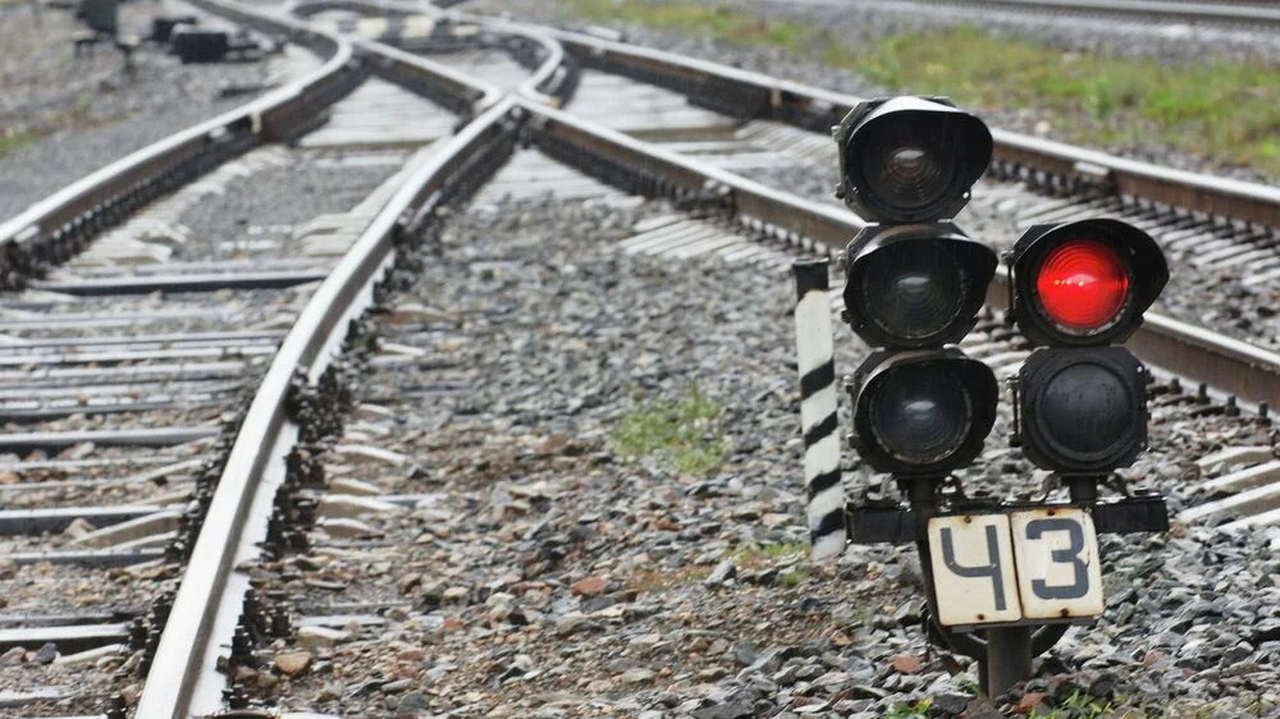 Железнодорожный состав наехал на взрывное устройство в Белгородской области