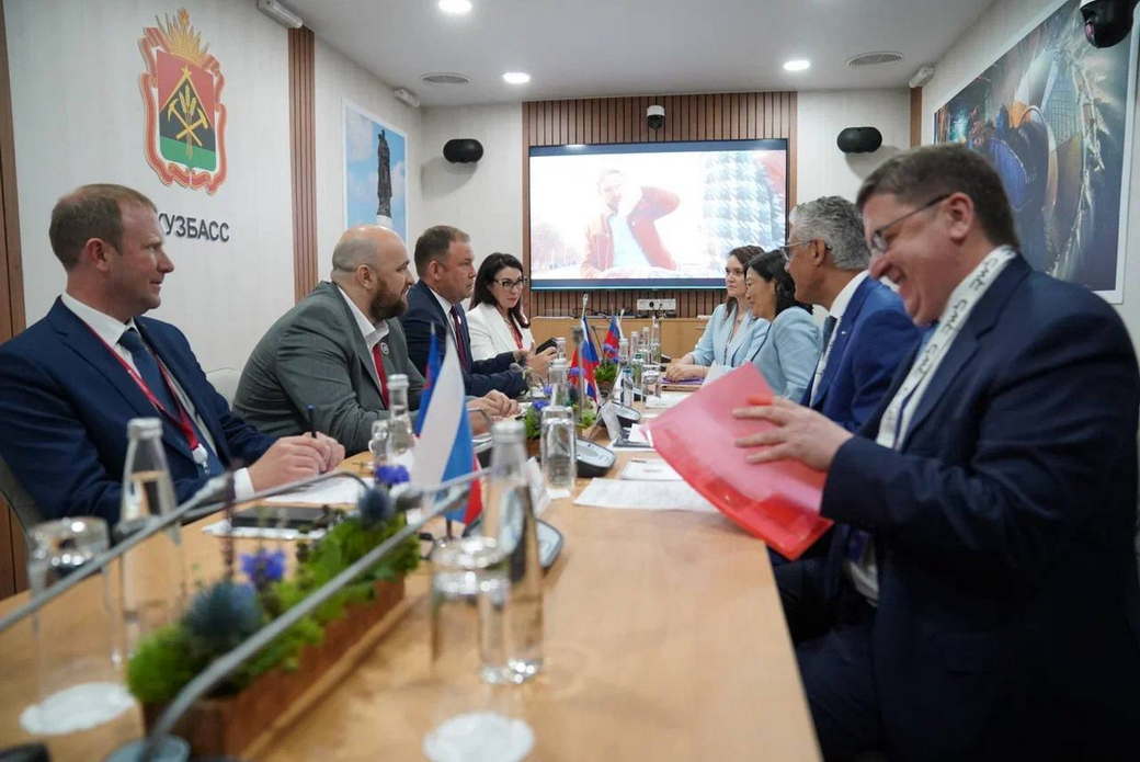 Кузбасс и компания РВБ обсудили сотрудничество на площадке Петербургского международного экономического форума